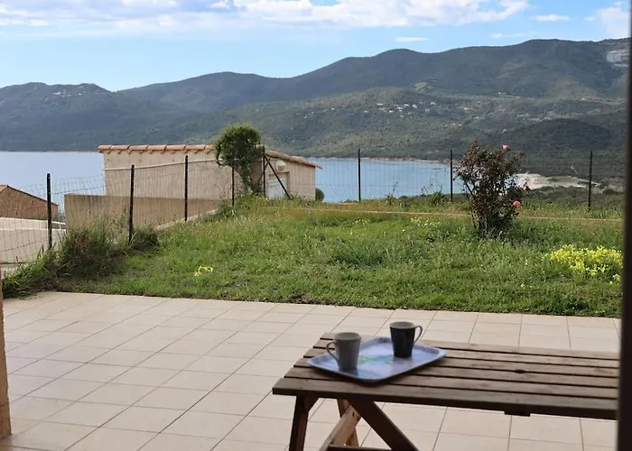 Chez Adrien 108-appartement Magnifique Vue Piscine Chauffee Apartment *