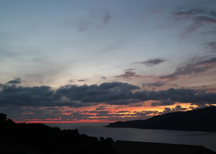 Chez Adrien 108-appartement Magnifique Vue Piscine Chauffee Serra-di-Ferro (Corsica)
