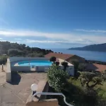 Chez Adrien 108-appartement Magnifique Vue Piscine Chauffée * Serra-di-Ferro (Corsica)