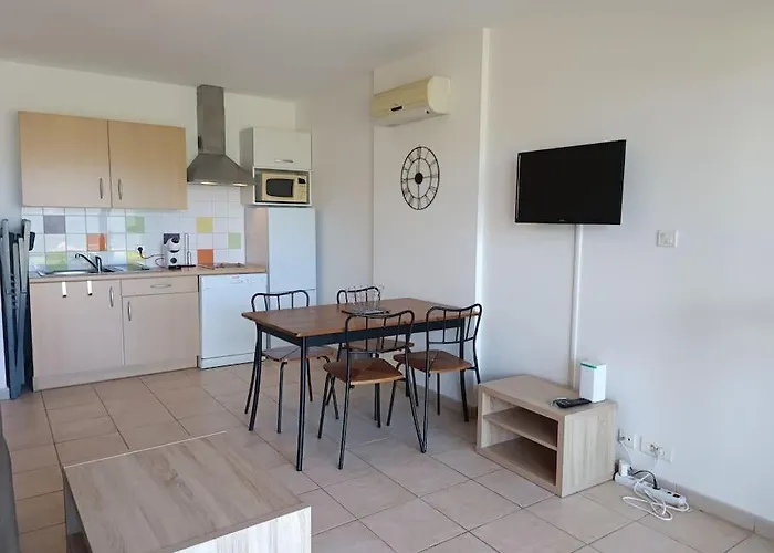 Appartement Chez Adrien 108-appartement Magnifique Vue Piscine Chauffée