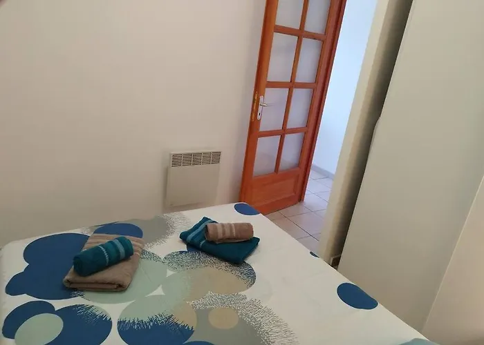 Chez Adrien 108-appartement Magnifique Vue Piscine Chauffée Appartement Serra-di-Ferro (Corsica)